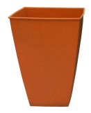 MACETA PIRAMIDAL 25x25 CM BARRO